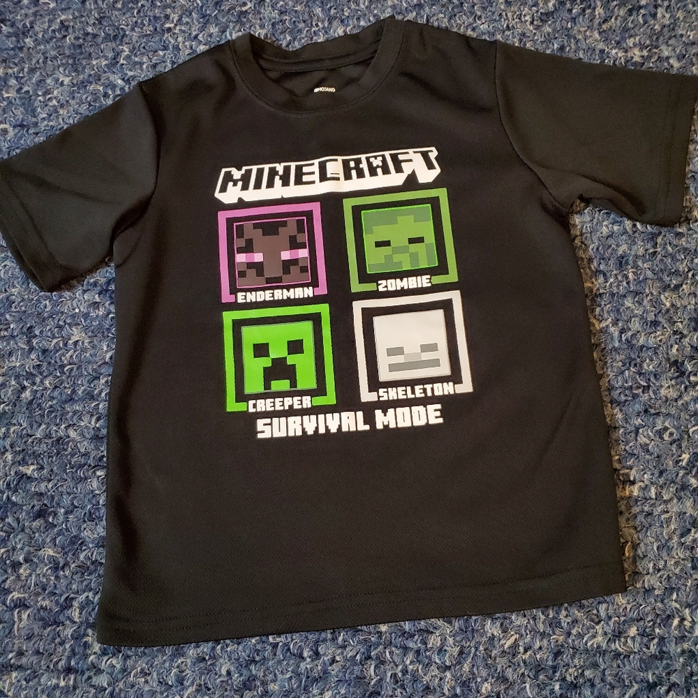 Minecraft size 6 t-shirt